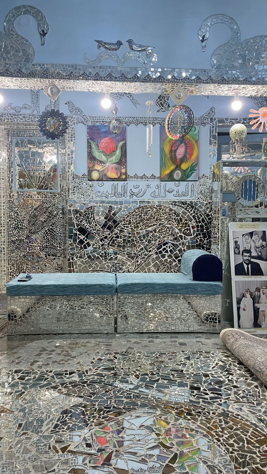 منحوتٌ بالفضّة